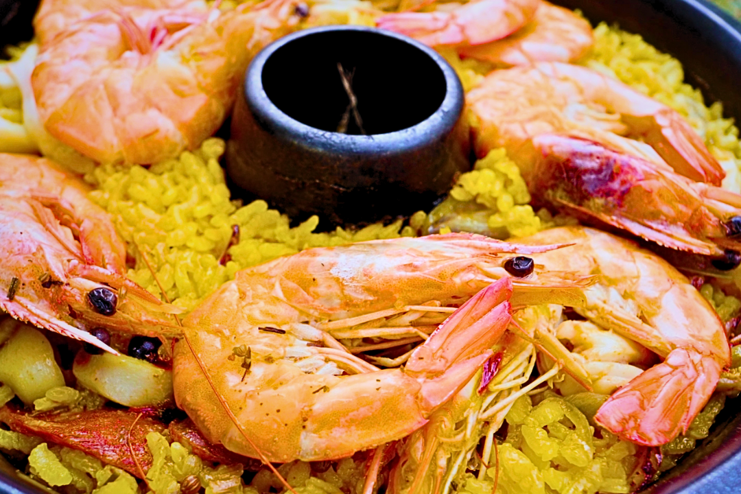 Paëlla nomade : une recette facile et gourmande à préparer en voyage