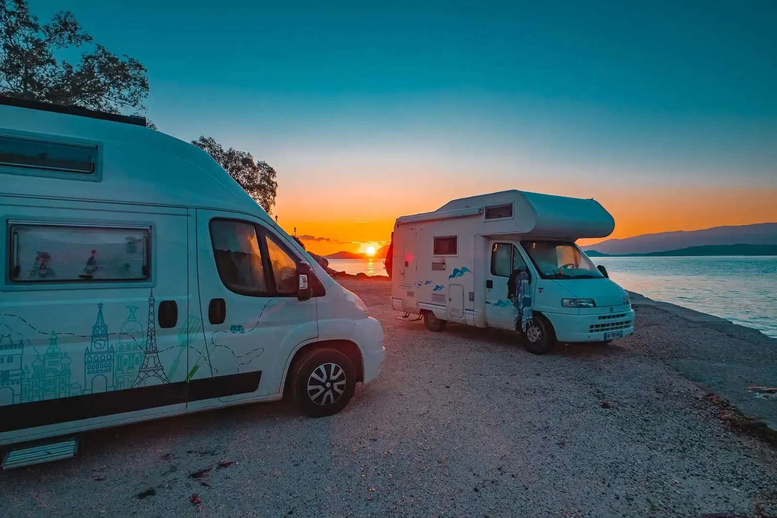 Voyager en van ou en fourgon